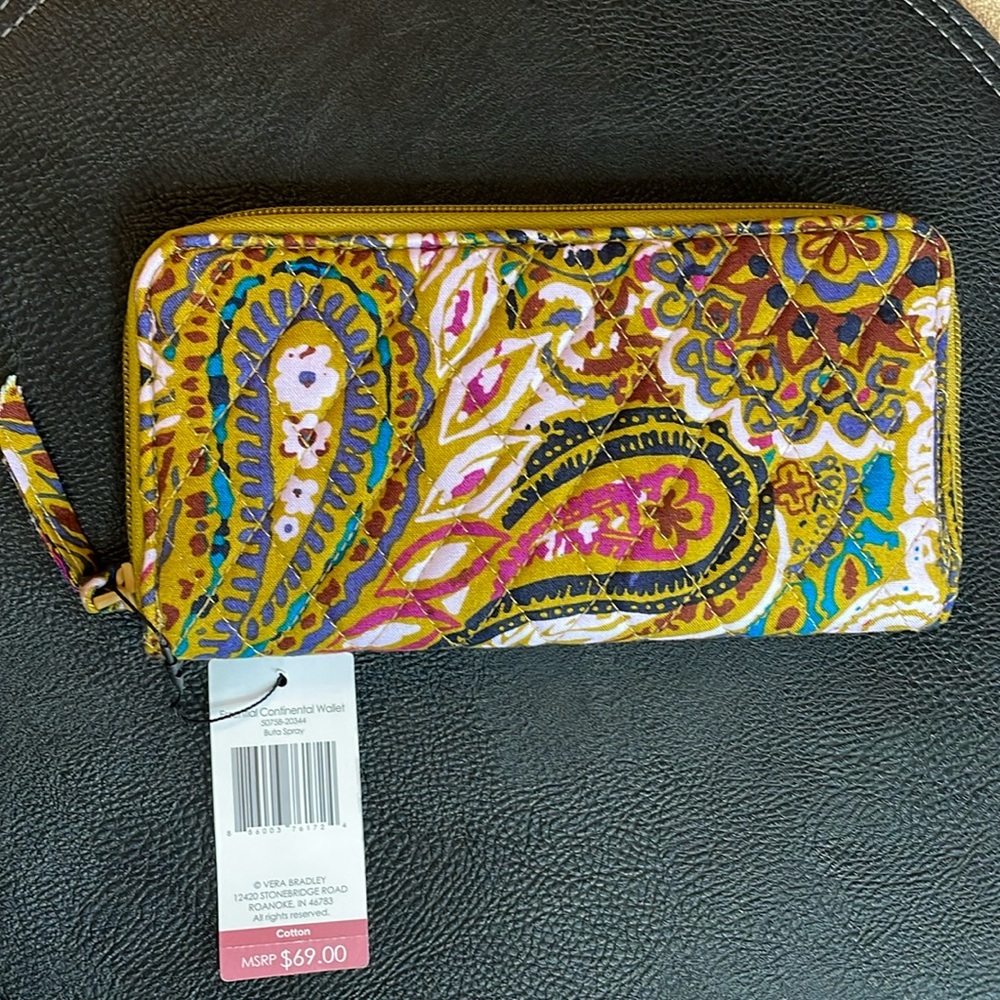 NWT Vera Bradley Paisley Quilted Cloth Wallet